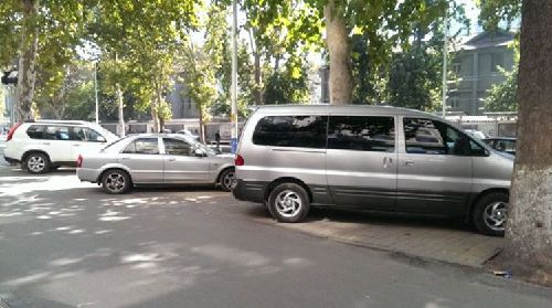 違章停車被拖壞，就該自認(rèn)倒霉？告訴車主如何獲得賠償